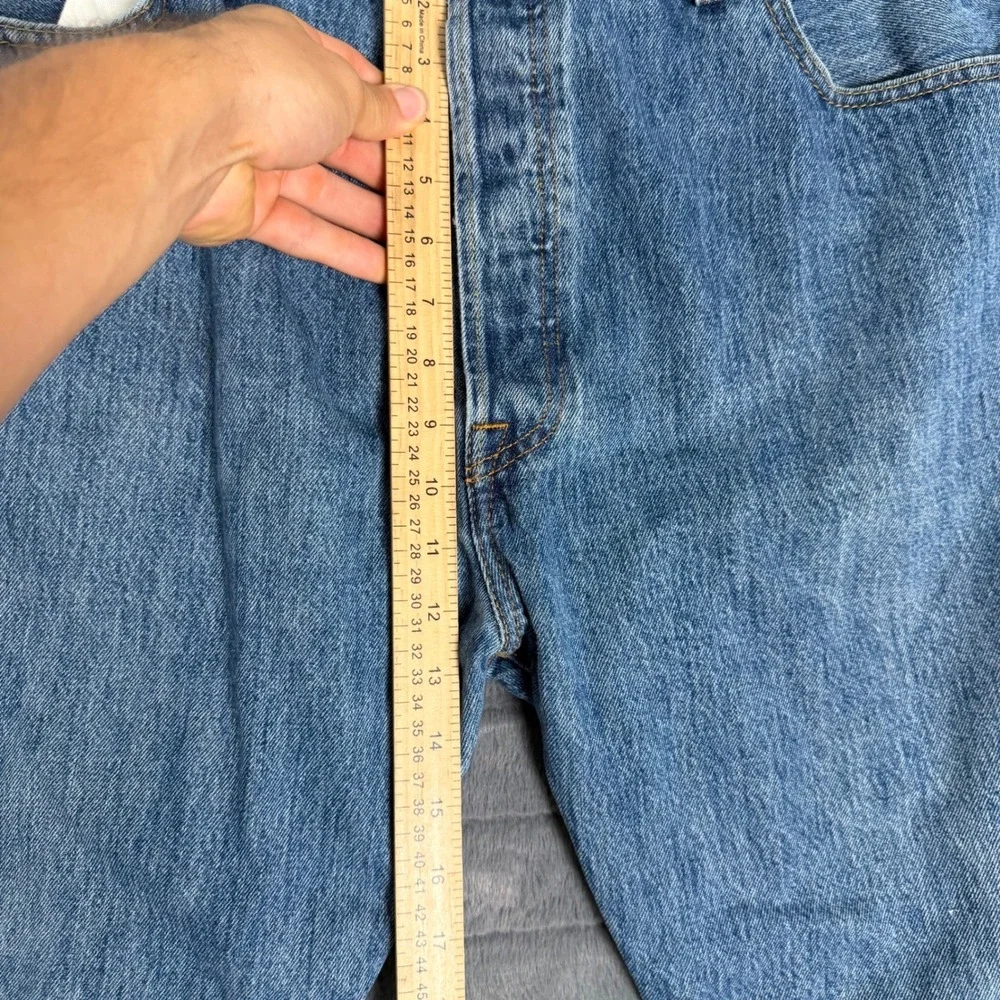 Levis 501 Original Fit Jeans Mens 42x30 Blue Denim Straight Leg Button Fly